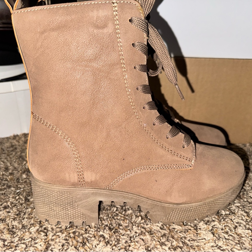Booties - Picture 3 of 4